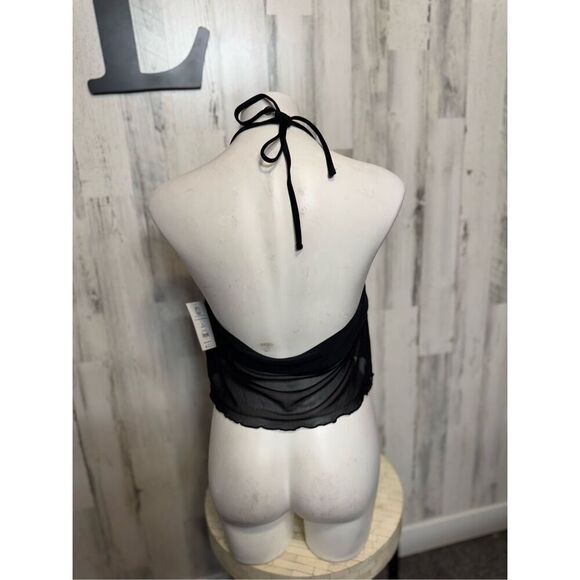 Black tank top - Picture 7 of 8